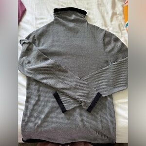 Vintage Duluth Trading Co Mock Neck Long Sleeve
